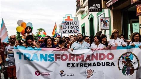 transexual badajoz|Extremadura fue pionera con una ley propia de transexualidad.